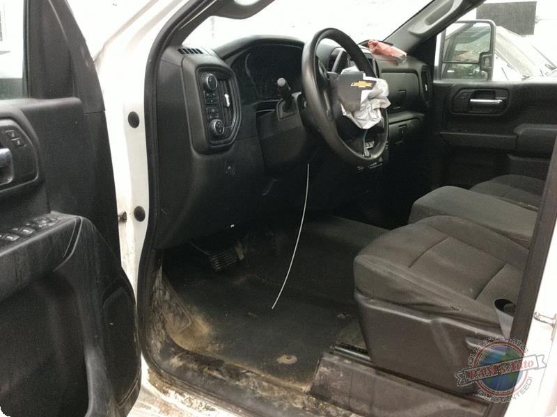 https://f005.backblazeb2.com/file/img-partshotlines-com/Inventory/MA73/Vehicle/88076_07.jpg
