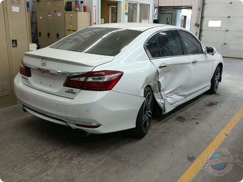 https://f005.backblazeb2.com/file/img-partshotlines-com/Inventory/MA73/Vehicle/88079_03.jpg