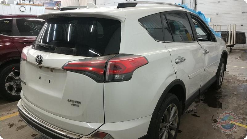 https://f005.backblazeb2.com/file/img-partshotlines-com/Inventory/MA73/Vehicle/88419_03.jpg