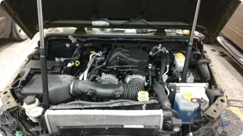 https://f005.backblazeb2.com/file/img-partshotlines-com/Inventory/MA73/Vehicle/88433_12.jpg