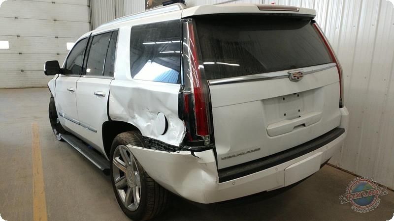 https://f005.backblazeb2.com/file/img-partshotlines-com/Inventory/MA73/Vehicle/88577_04.jpg