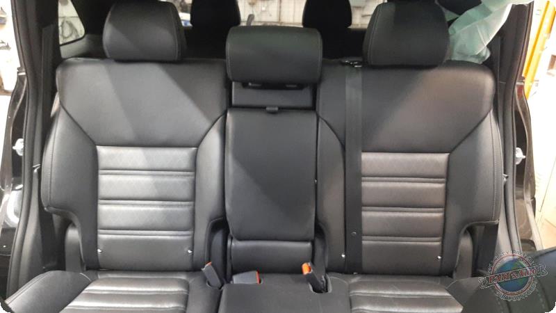 https://f005.backblazeb2.com/file/img-partshotlines-com/Inventory/MA73/Vehicle/89131_08.jpg