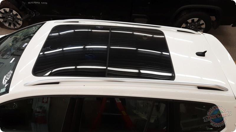 https://f005.backblazeb2.com/file/img-partshotlines-com/Inventory/MA73/Vehicle/89233_05.jpg