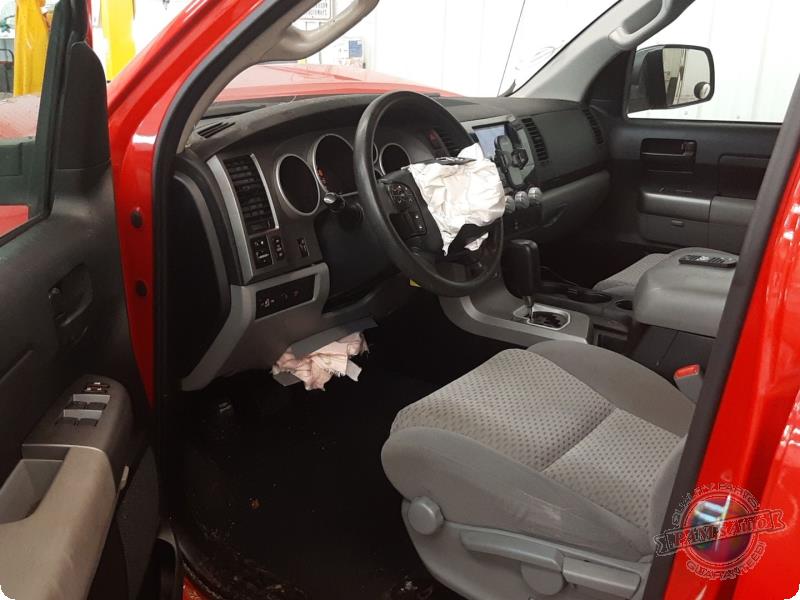https://f005.backblazeb2.com/file/img-partshotlines-com/Inventory/MA73/Vehicle/89246_07.jpg