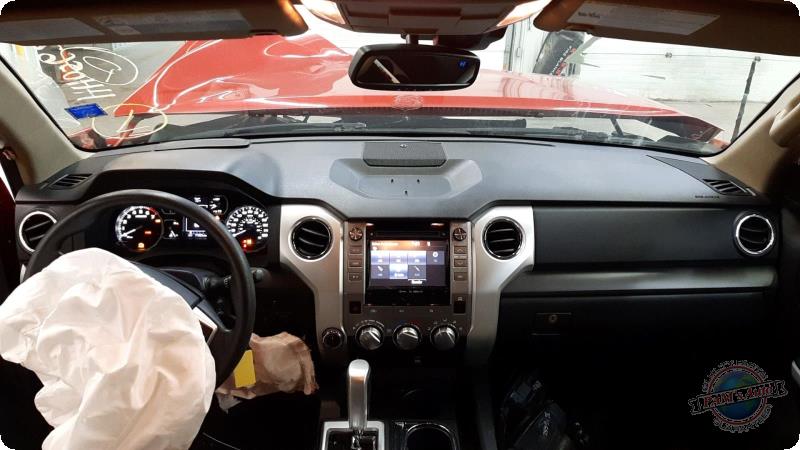 https://f005.backblazeb2.com/file/img-partshotlines-com/Inventory/MA73/Vehicle/89291_11.jpg