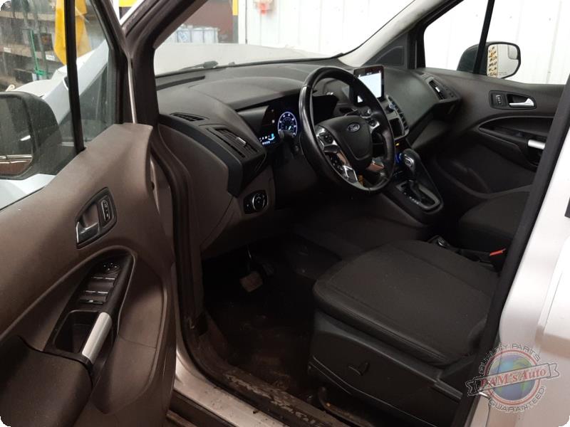 https://f005.backblazeb2.com/file/img-partshotlines-com/Inventory/MA73/Vehicle/89334_07.jpg