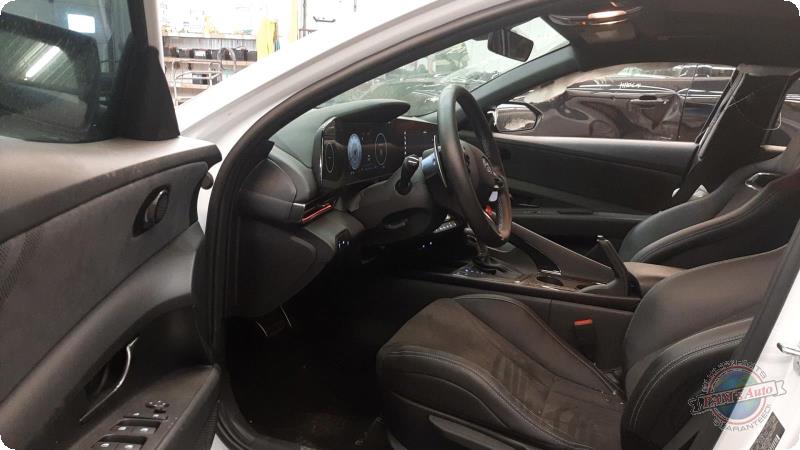 https://f005.backblazeb2.com/file/img-partshotlines-com/Inventory/MA73/Vehicle/89353_07.jpg