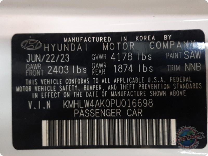 https://f005.backblazeb2.com/file/img-partshotlines-com/Inventory/MA73/Vehicle/89353_13.jpg