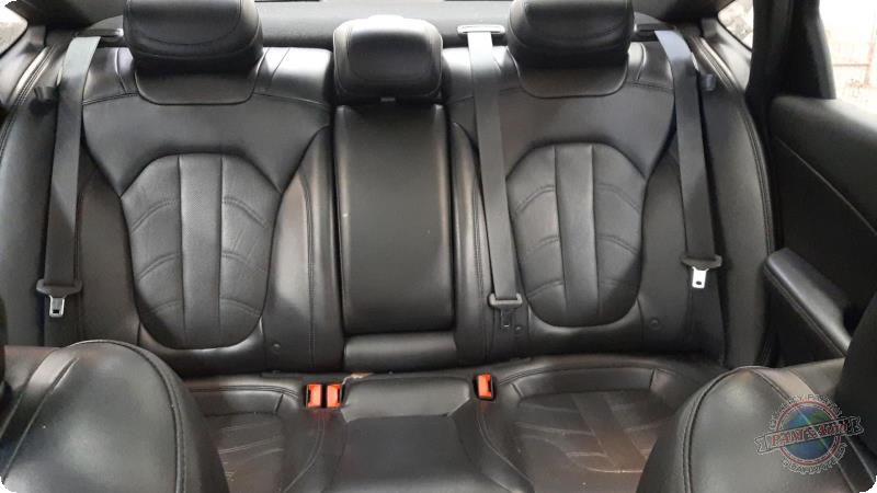 https://f005.backblazeb2.com/file/img-partshotlines-com/Inventory/MA73/Vehicle/89476_08.jpg