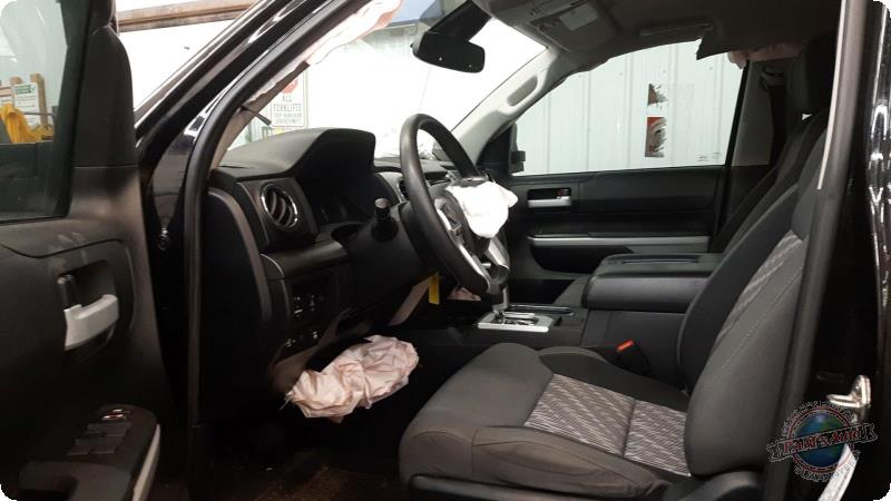 https://f005.backblazeb2.com/file/img-partshotlines-com/Inventory/MA73/Vehicle/89564_07.jpg
