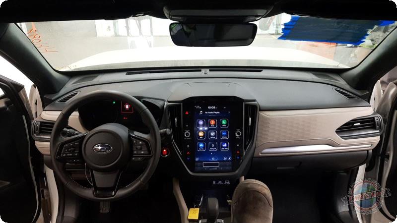 https://f005.backblazeb2.com/file/img-partshotlines-com/Inventory/MA73/Vehicle/89615_11.jpg