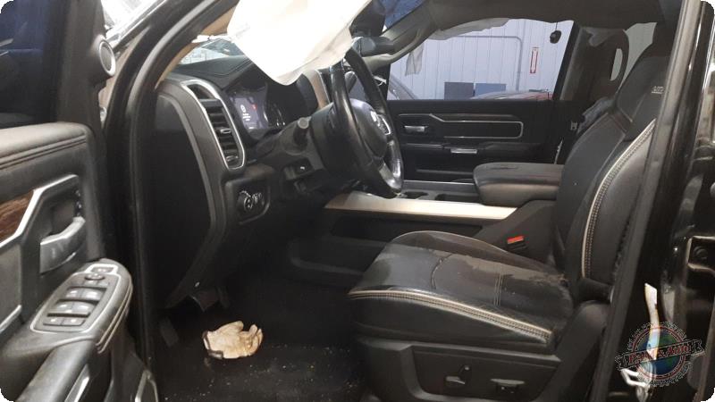https://f005.backblazeb2.com/file/img-partshotlines-com/Inventory/MA73/Vehicle/89692_07.jpg