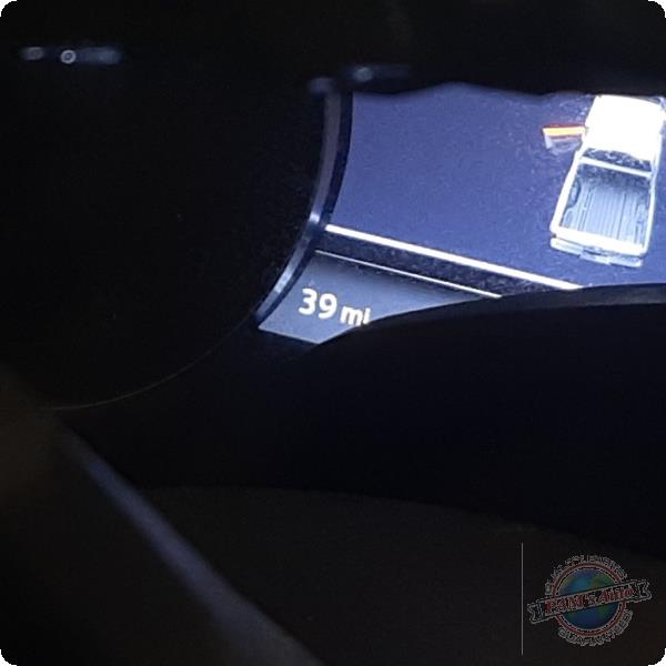 https://f005.backblazeb2.com/file/img-partshotlines-com/Inventory/MA73/Vehicle/89765_09.jpg