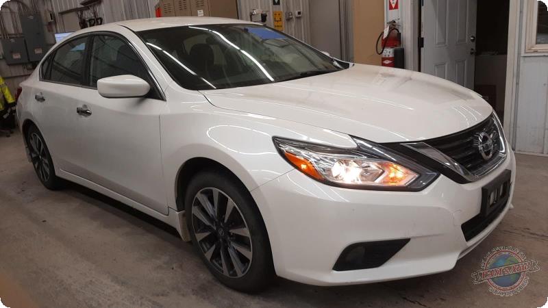 Vehicle/89811_02.jpg