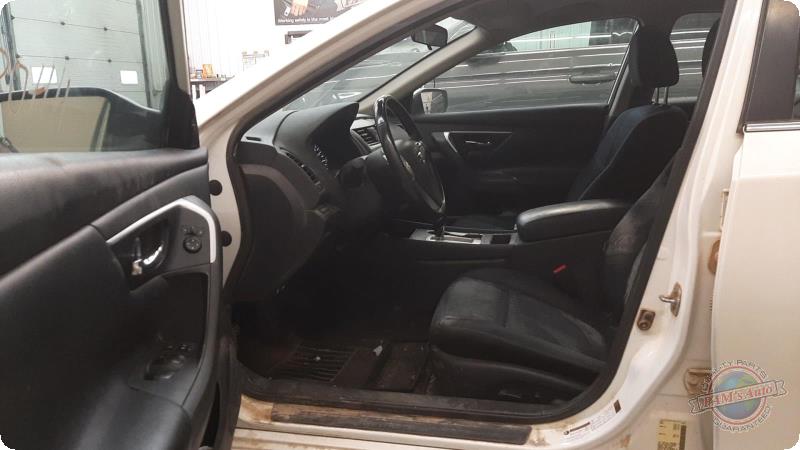 Vehicle/89811_07.jpg