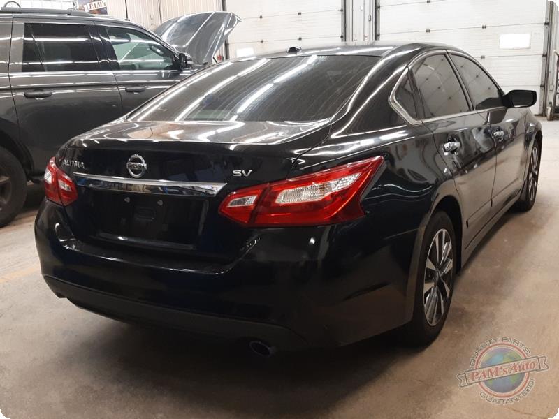 Vehicle/89812_03.jpg