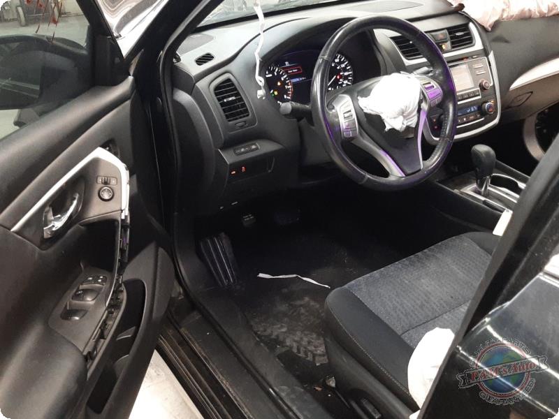 Vehicle/89812_07.jpg