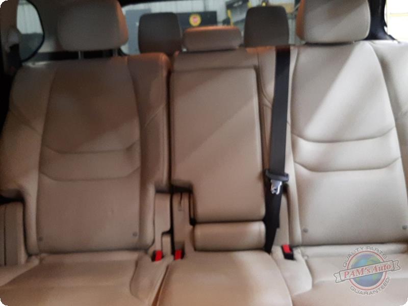https://f005.backblazeb2.com/file/img-partshotlines-com/Inventory/MA73/Vehicle/89835_08.jpg