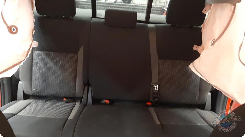 https://f005.backblazeb2.com/file/img-partshotlines-com/Inventory/MA73/Vehicle/89931_08.jpg