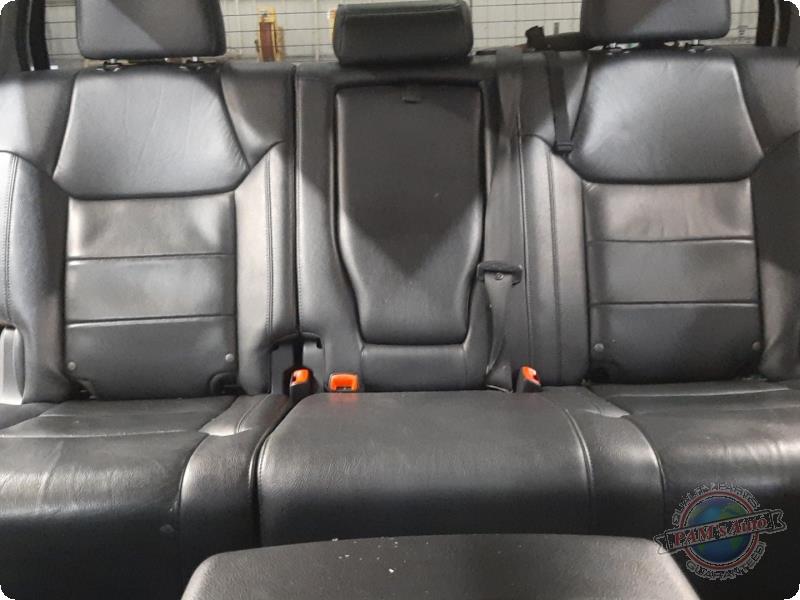 https://f005.backblazeb2.com/file/img-partshotlines-com/Inventory/MA73/Vehicle/89933_08.jpg