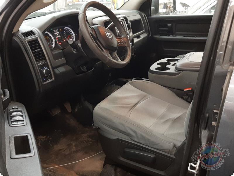 https://f005.backblazeb2.com/file/img-partshotlines-com/Inventory/MA73/Vehicle/90103_07.jpg