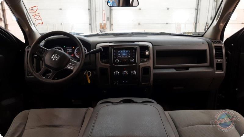 https://f005.backblazeb2.com/file/img-partshotlines-com/Inventory/MA73/Vehicle/90103_11.jpg
