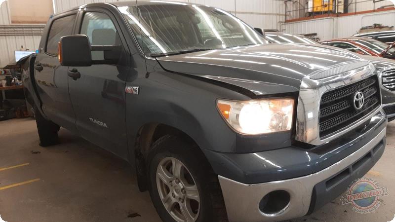 Vehicle/90128_02.jpg