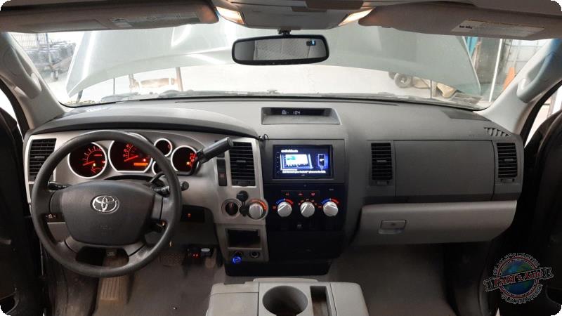 Vehicle/90128_11.jpg