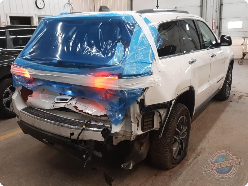 Vehicle/90183_03.jpg