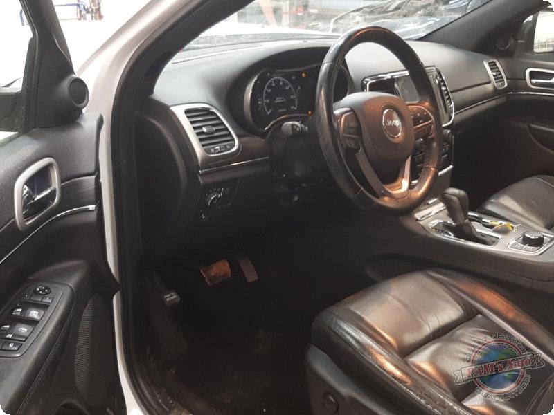 Vehicle/90183_07.jpg