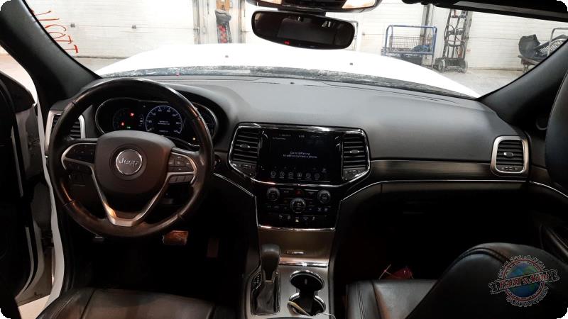 Vehicle/90183_11.jpg