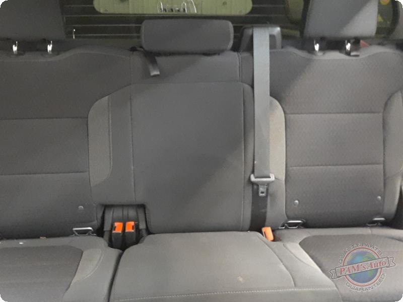 https://f005.backblazeb2.com/file/img-partshotlines-com/Inventory/MA73/Vehicle/90216_08.jpg