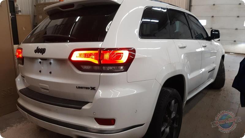 Vehicle/90234_03.jpg