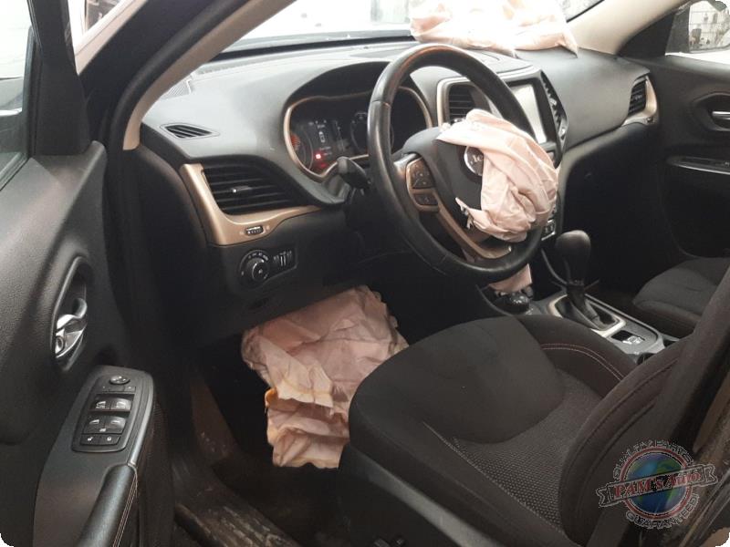 https://f005.backblazeb2.com/file/img-partshotlines-com/Inventory/MA73/Vehicle/90337_07.jpg