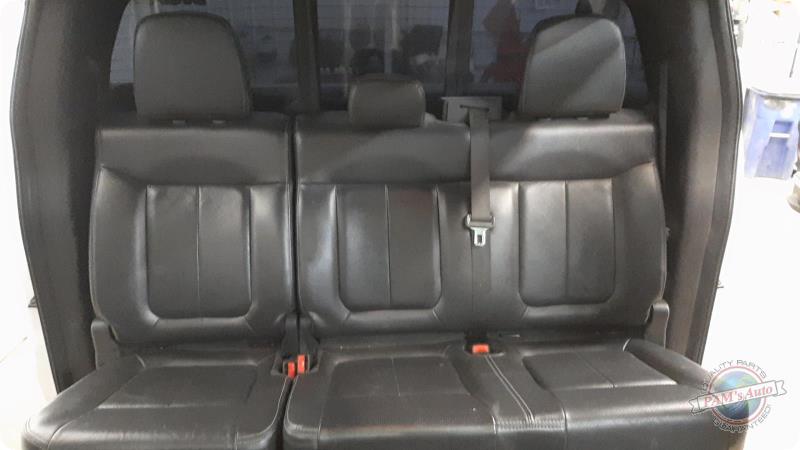https://f005.backblazeb2.com/file/img-partshotlines-com/Inventory/MA73/Vehicle/90382_08.jpg