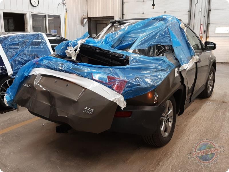 https://f005.backblazeb2.com/file/img-partshotlines-com/Inventory/MA73/Vehicle/90384_03.jpg