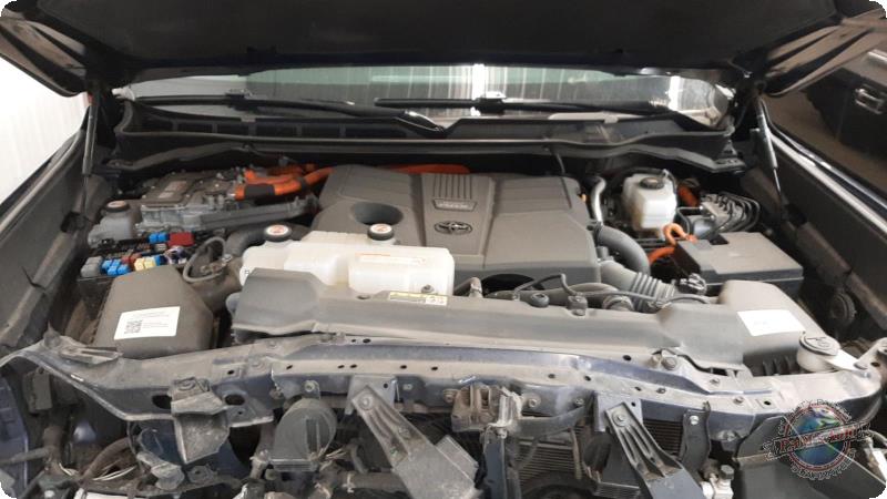https://f005.backblazeb2.com/file/img-partshotlines-com/Inventory/MA73/Vehicle/90437_12.jpg