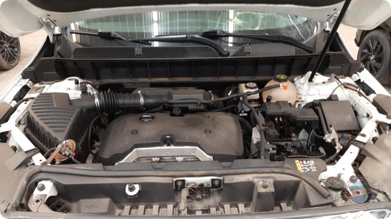 https://f005.backblazeb2.com/file/img-partshotlines-com/Inventory/MA73/Vehicle/90457_12.jpg