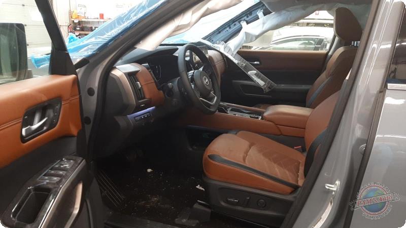 https://f005.backblazeb2.com/file/img-partshotlines-com/Inventory/MA73/Vehicle/90565_07.jpg