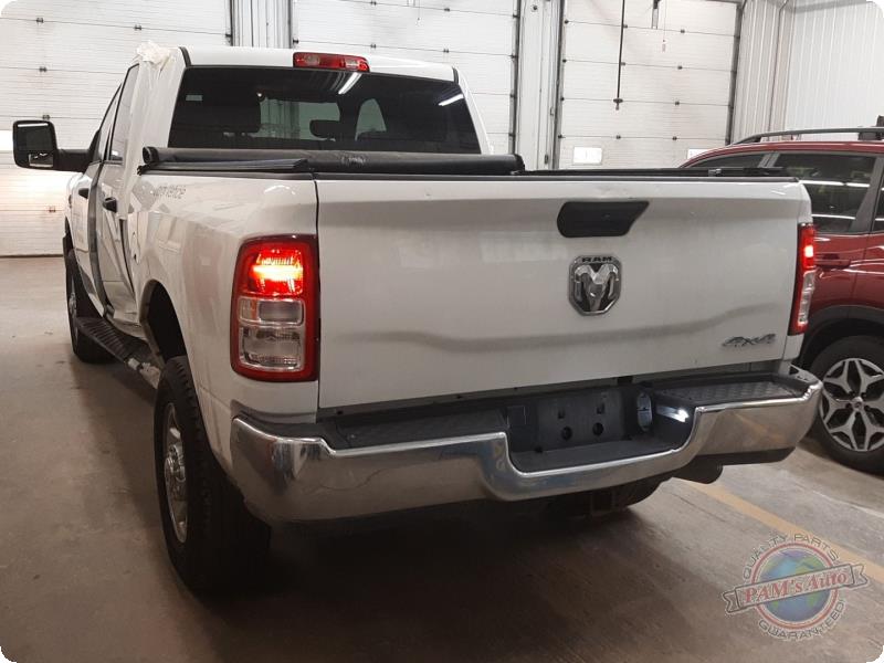 https://f005.backblazeb2.com/file/img-partshotlines-com/Inventory/MA73/Vehicle/90586_04.jpg