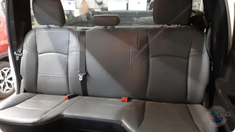https://f005.backblazeb2.com/file/img-partshotlines-com/Inventory/MA73/Vehicle/90586_08.jpg