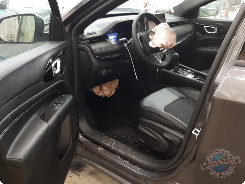 https://f005.backblazeb2.com/file/img-partshotlines-com/Inventory/MA73/Vehicle/90608_07.jpg