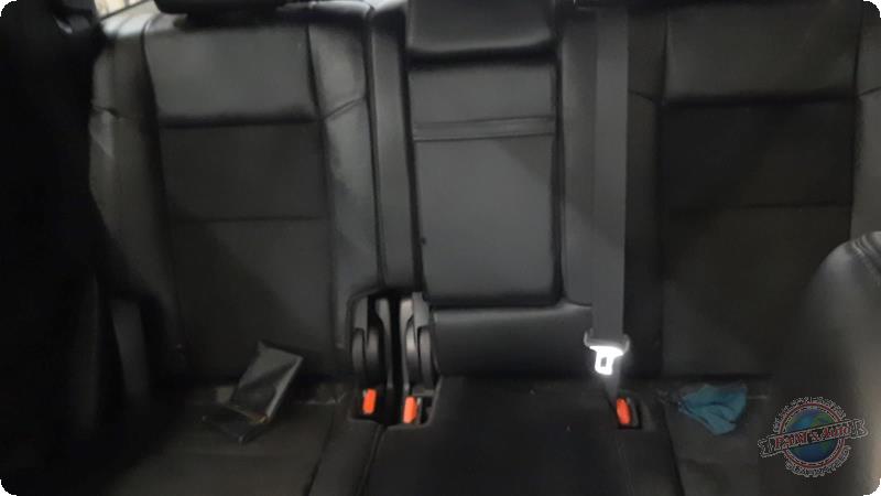 Vehicle/90632_08.jpg