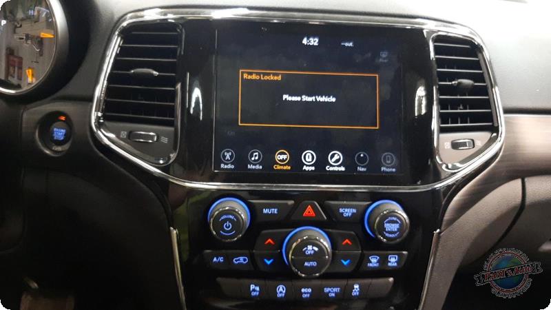 Vehicle/90632_10.jpg
