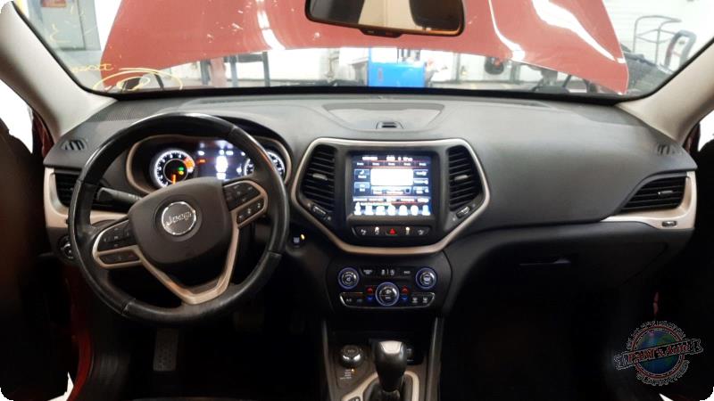 Vehicle/90728_11.jpg