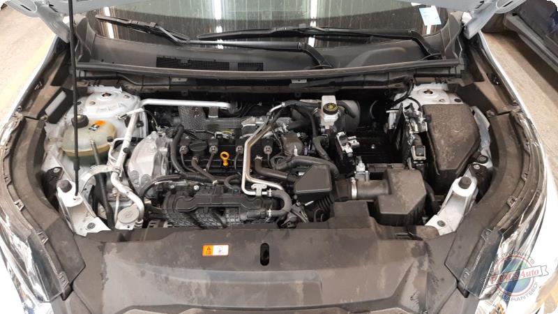 https://f005.backblazeb2.com/file/img-partshotlines-com/Inventory/MA73/Vehicle/90856_12.jpg