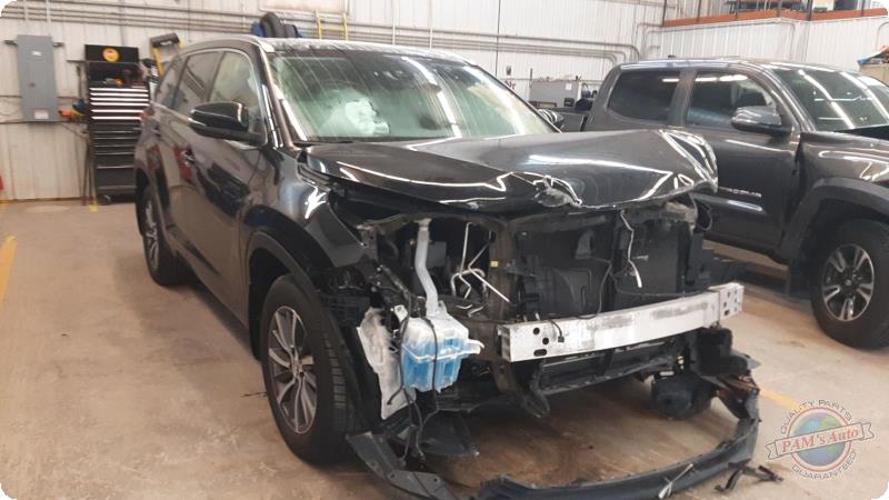 https://f005.backblazeb2.com/file/img-partshotlines-com/Inventory/MA73/Vehicle/91045_02.jpg