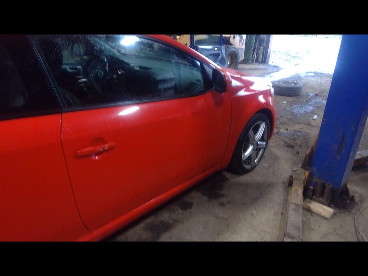 https://f005.backblazeb2.com/file/img-partshotlines-com/Inventory/MA734/Vehicle/22898_07.jpg