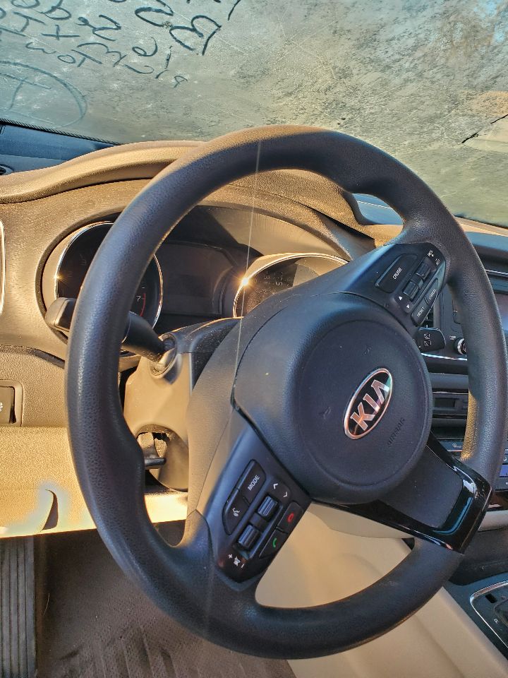https://f005.backblazeb2.com/file/img-partshotlines-com/Inventory/MA734/Vehicle/22950_06.jpg