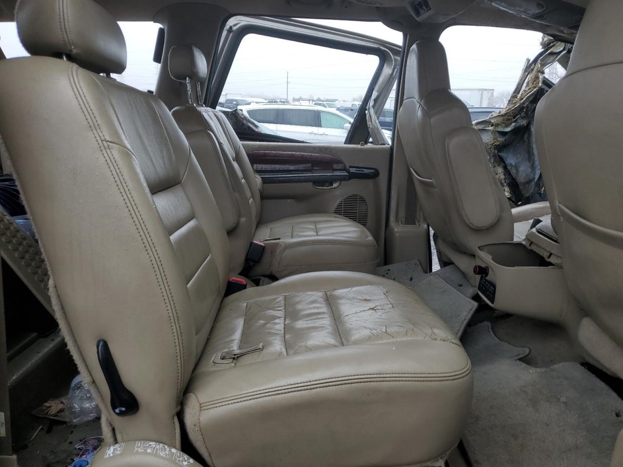 https://f005.backblazeb2.com/file/img-partshotlines-com/Inventory/MA734/Vehicle/23025_10.jpg